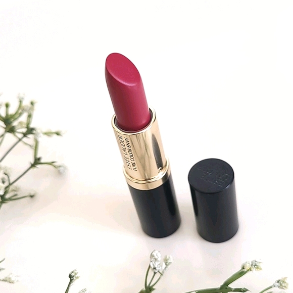 Estee Lauder Other - ⚠️SEE NEW LISTING⚠️Estee Lauder Lipstick